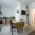 Zelitre Apartment *